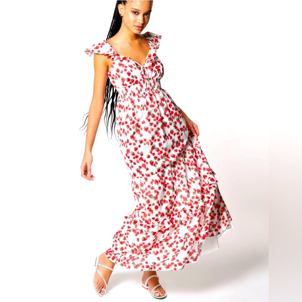 Betsey Johnson strawberry print maxi dress size XS EUC